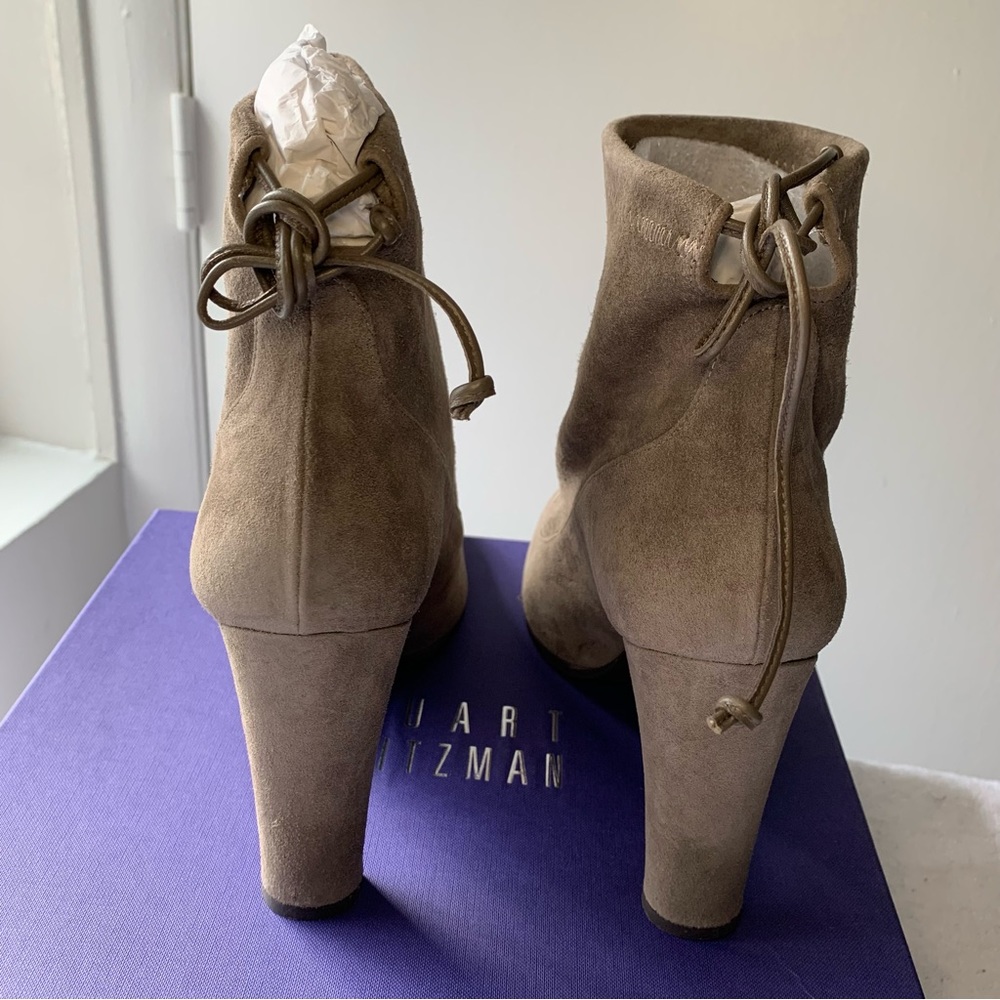 Stuart Weitzman Glove Tie-Back Suede Ankle Boot/Bootie US 10 - Picture 3 of 9